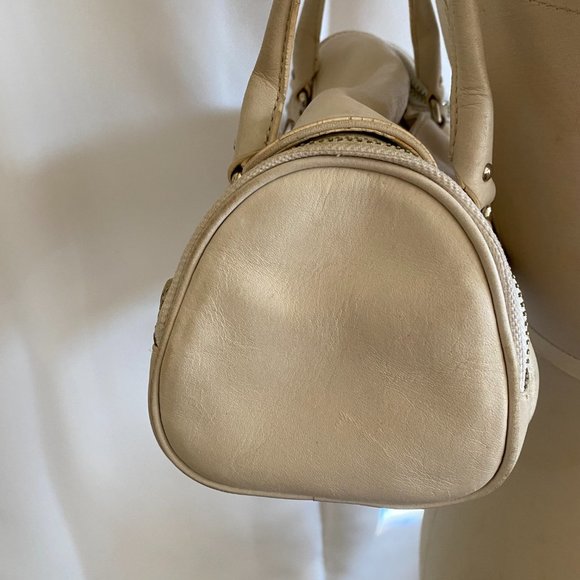 Cole Haan White Leather Shoulder Bag - Picture 5 of 10